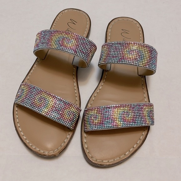 Wild Pair Colorful Beaded Sandals Size 7 - Picture 1 of 10
